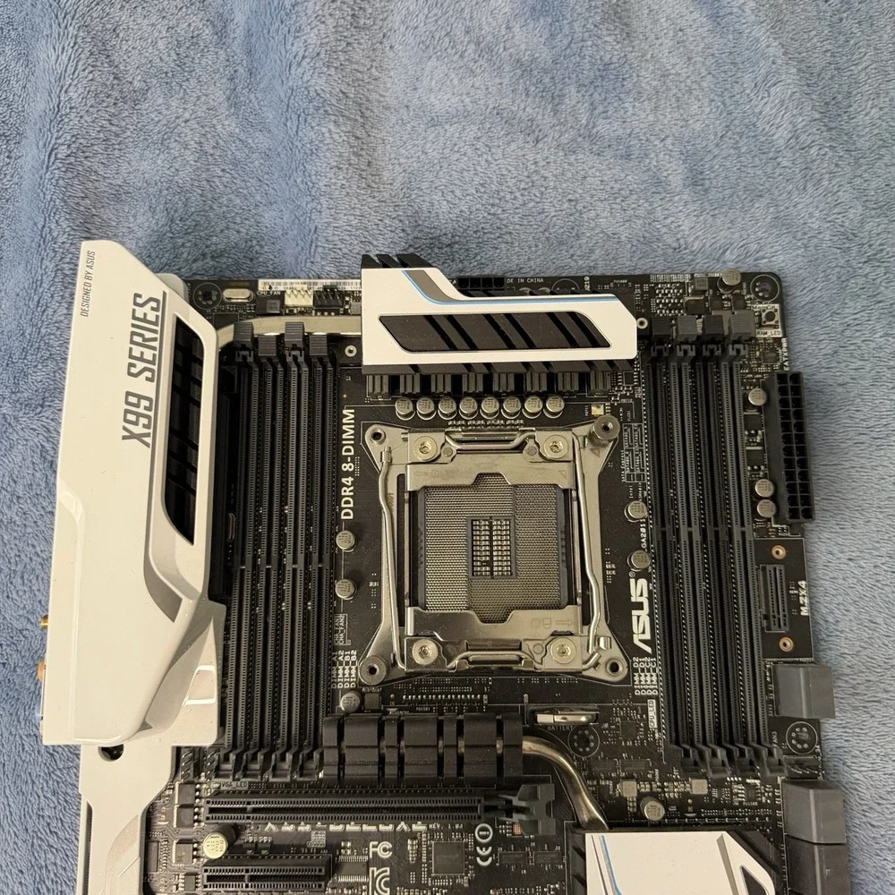 Asus‎ X99-Deluxe Intel 2011 socket Motherboard